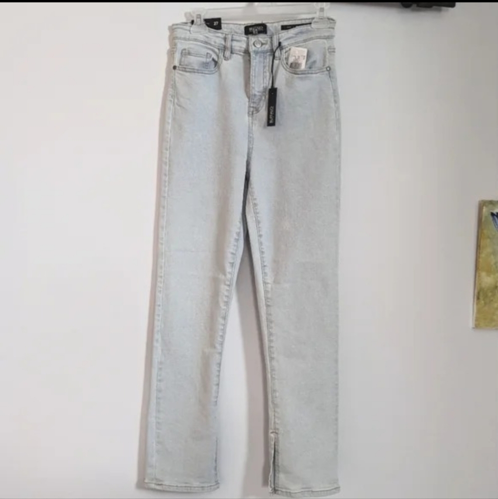 💥Host Pick💥 BUFFALO | David Bitton Light Wash Lyla High Rise  Slim Crop